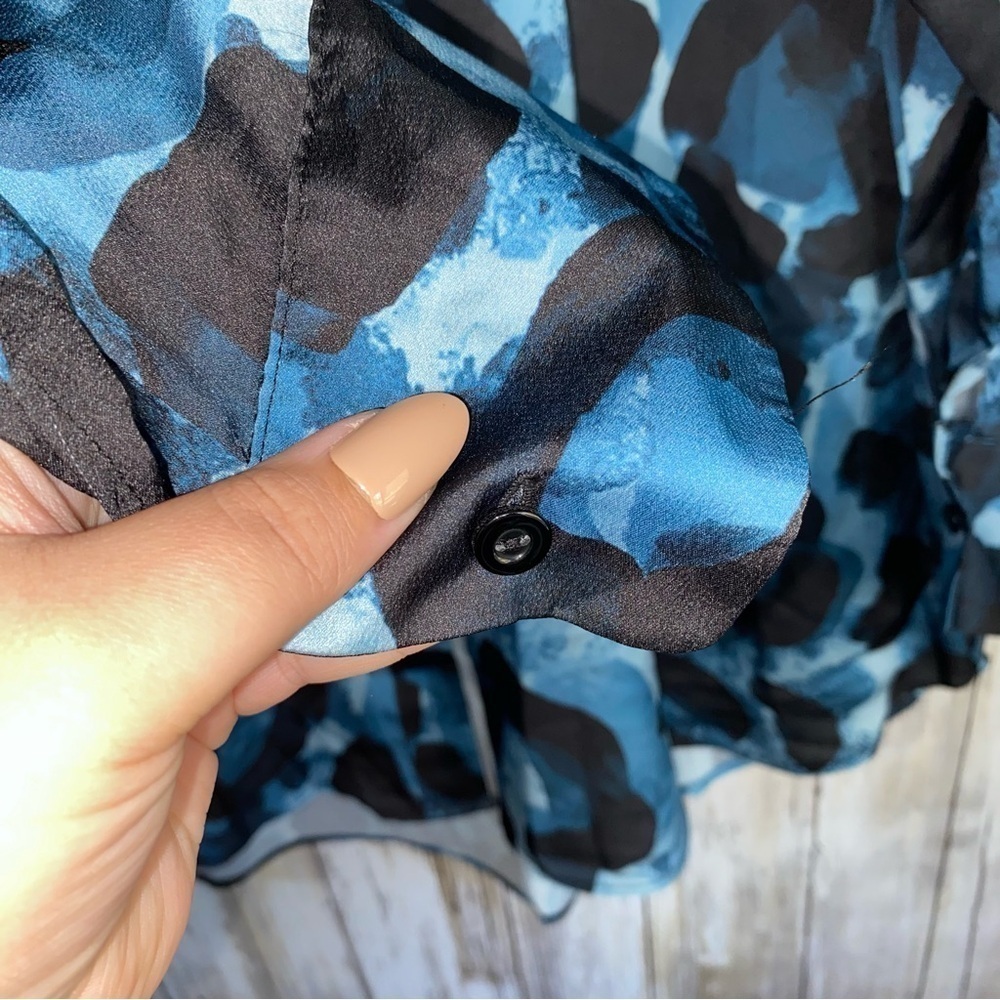 NWT Topshop Satin Blue Animal Print Button Down - Picture 3 of 6